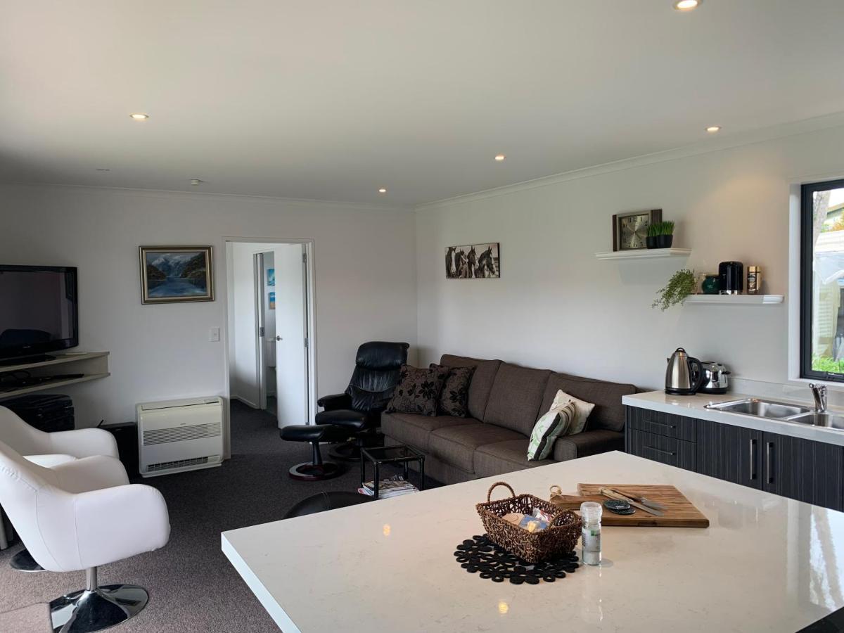 A Beauty On Bligh St Te Anau Villa Luaran gambar